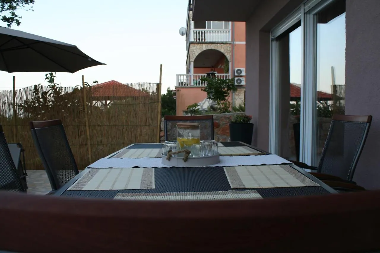 Holiday House Jovich Martina Croácia